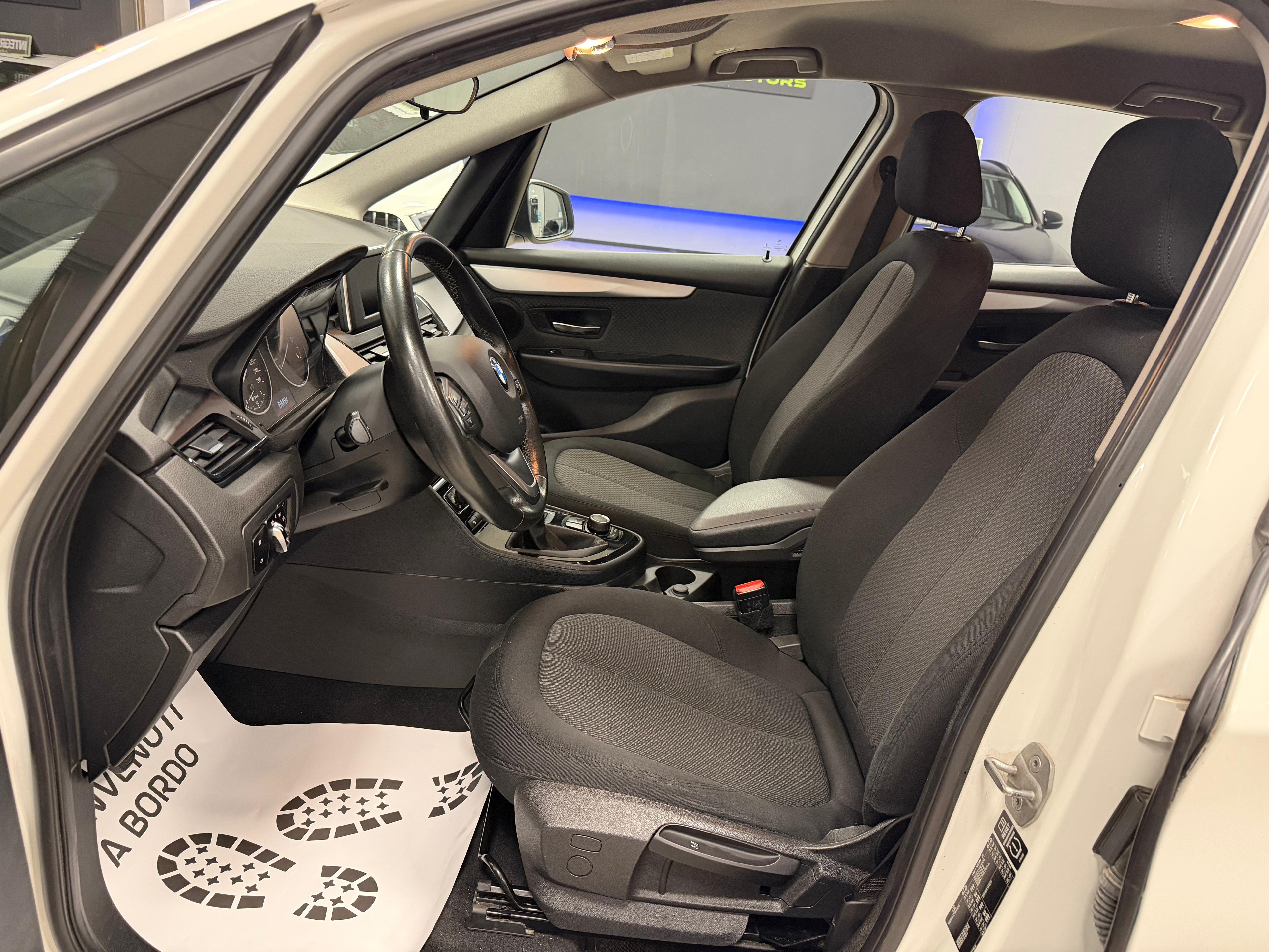 Shitet Bmw Searia 2 216 2015