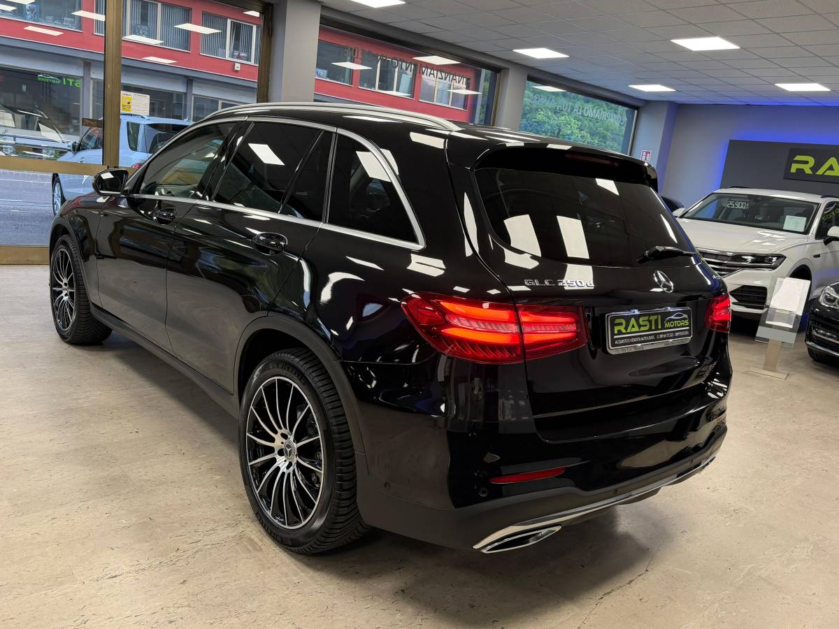 MERCEDES GLC 250 4 MATIC PREMIUM